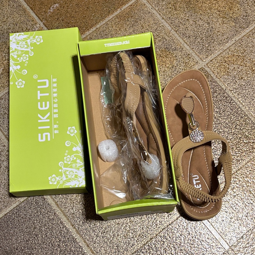 SIKETU Women's Tan Sandals size 9